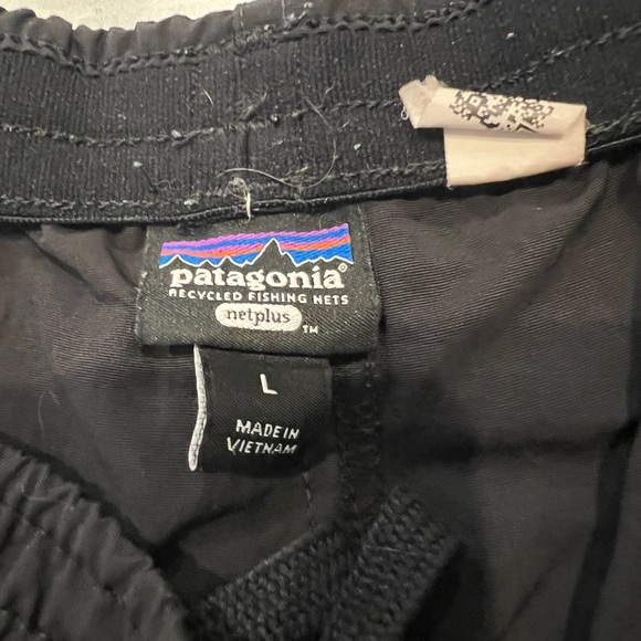 Patagonia 5in Baggies, Black, Women’s L - Picture 2 of 3
